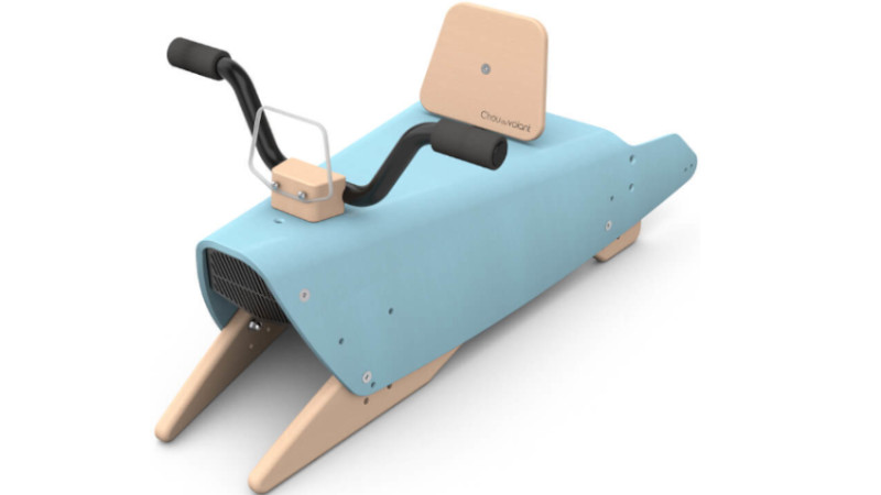 une moto a bascule en bois design couleur bleu